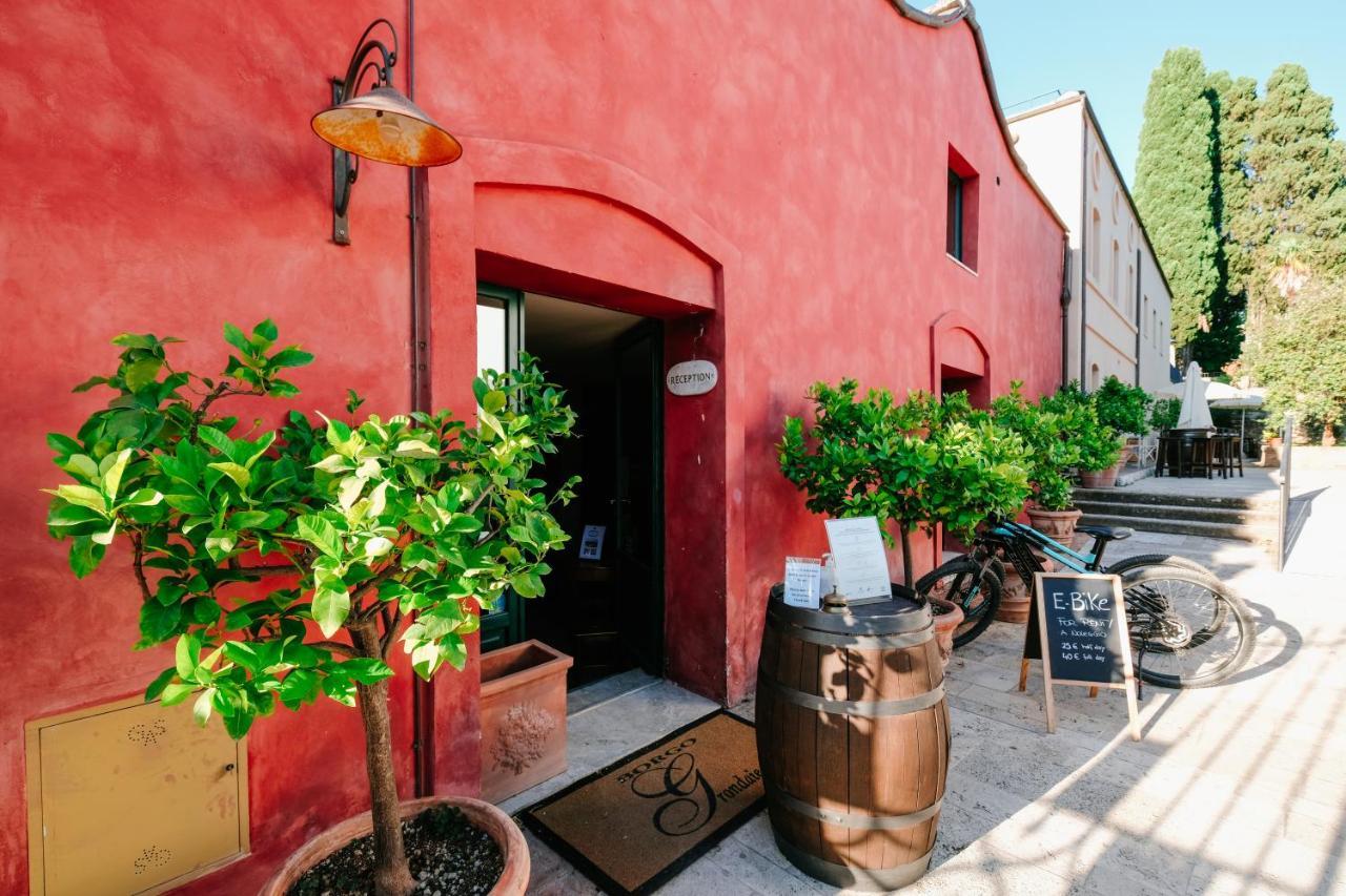 Borgo Grondaie Apartahotel Siena
