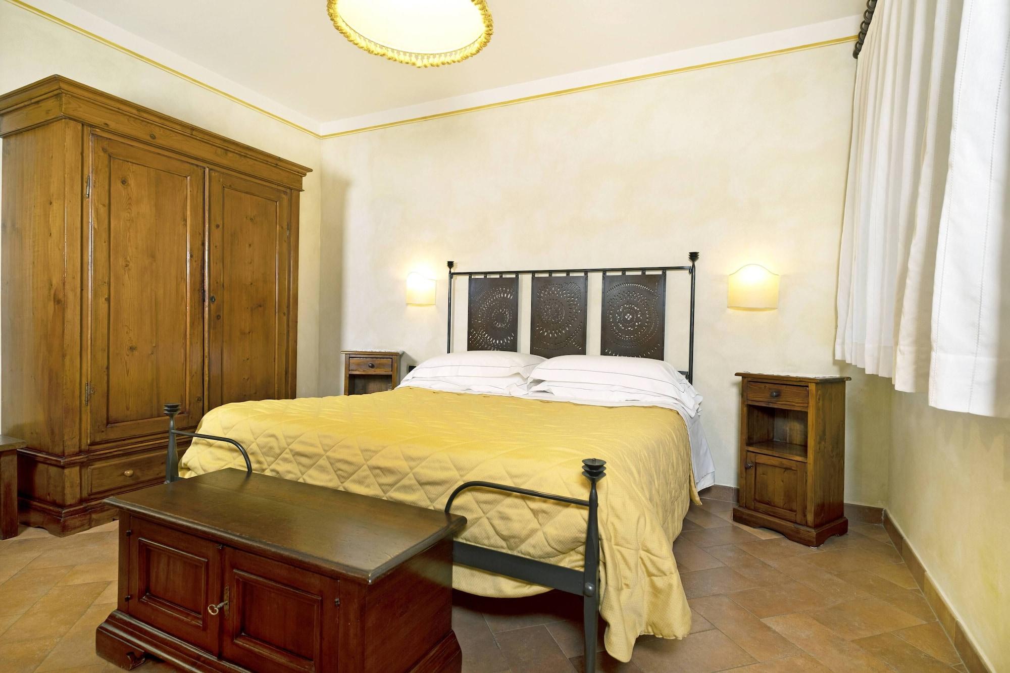 Apartahotel Borgo Grondaie 3*